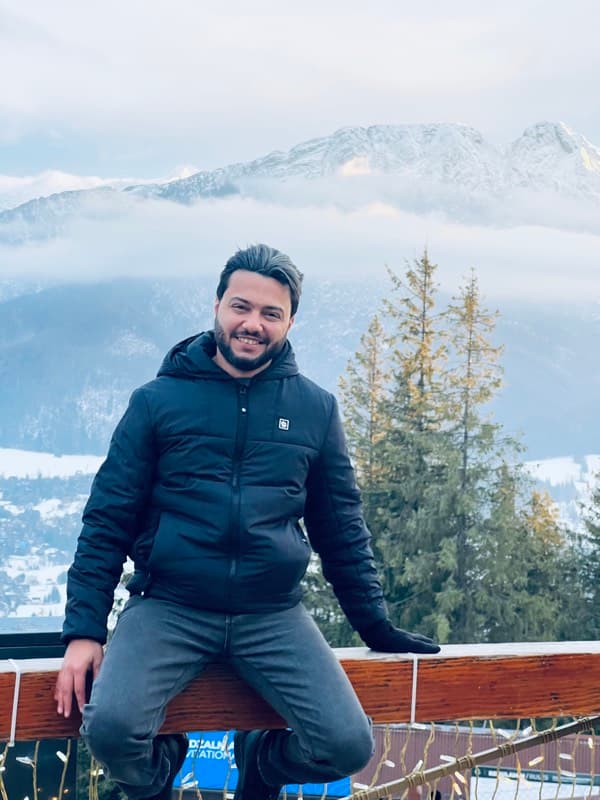 Fathi Qaisi — Founder of Surf